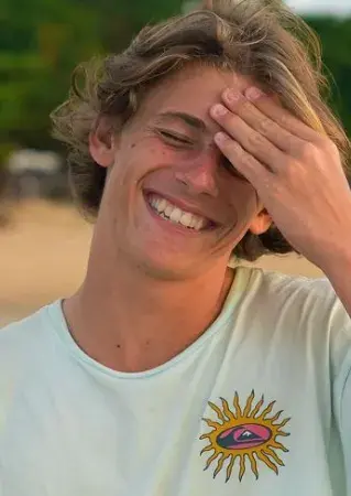 From Sailboat to #VanLife: Finn's Epic Journey Hits the Road