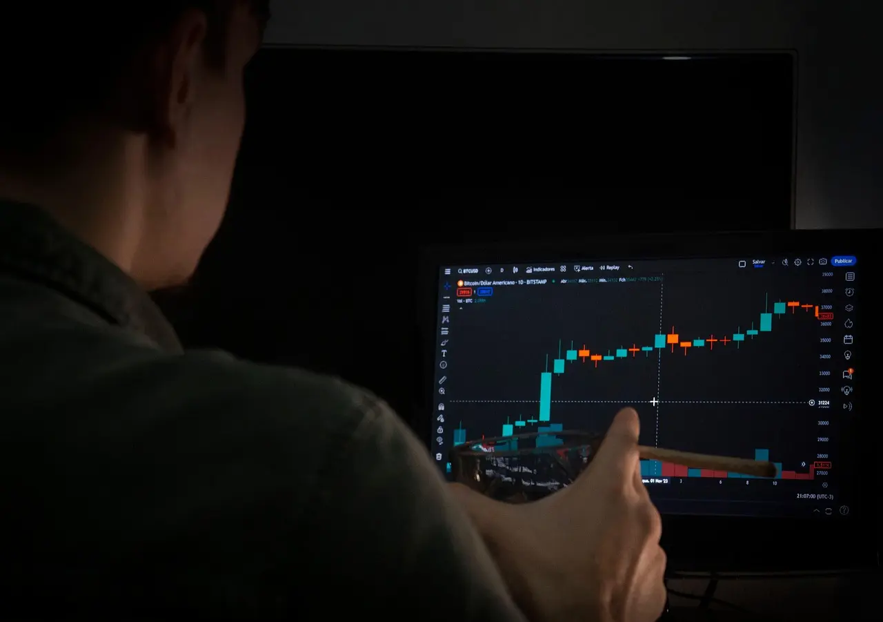 The Best and Most Reliable Cryptos to Invest in Before the End of 2025