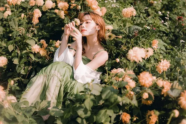The "Feminine Energy" Glow-Up: Micro Habits for a More Radiant You
