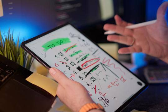 DualEntry Tasks Brings AI Agents Into Everyday Finance Work