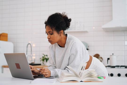 Side Hustles Are Growing Up: Gen Z Turns Gigs Into Businesses