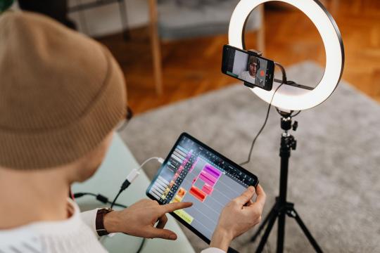 Instagram's AI Coach Will Tell Creators Exactly What to Post
