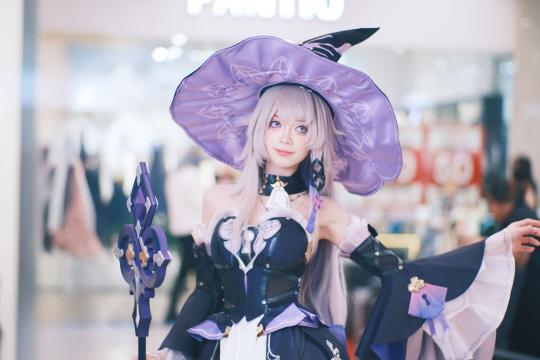 AI-Made Anime Micro Dramas Are Coming to a Phone Near You