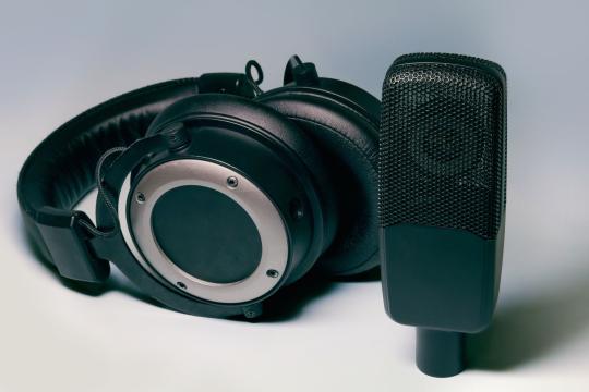 Audiohook Podscan Deal Gives Podcast Data Free to Industry