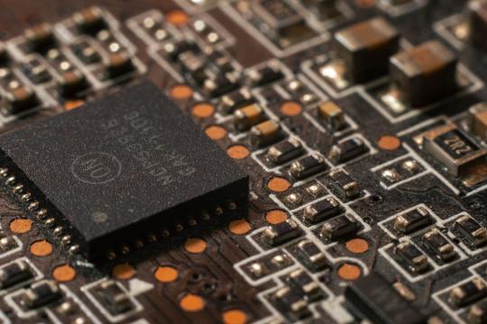 GPT-Synopsys: The AI Model That Will Design Chips