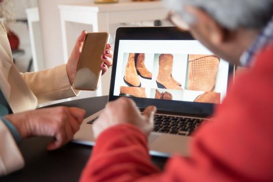 AI That Shops Is Trusted, but AI That Sells Is Not