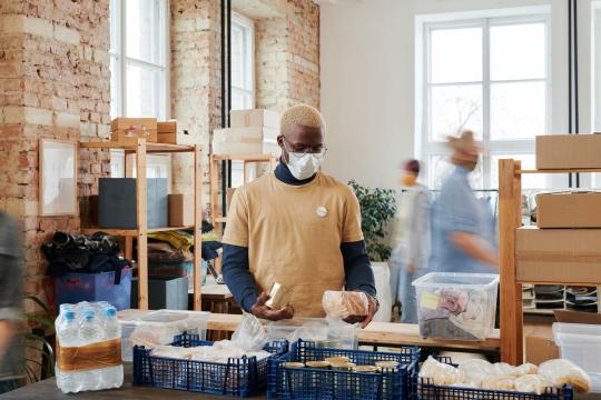 Australia's Food Banks Are Turning People Away as Demand Surges