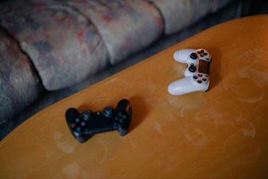 Console hardware prices hit records as console sales sink