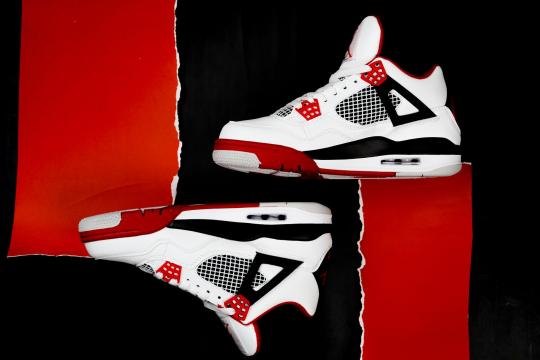 Air Jordan Halloween Drop Glows in the Dark Today