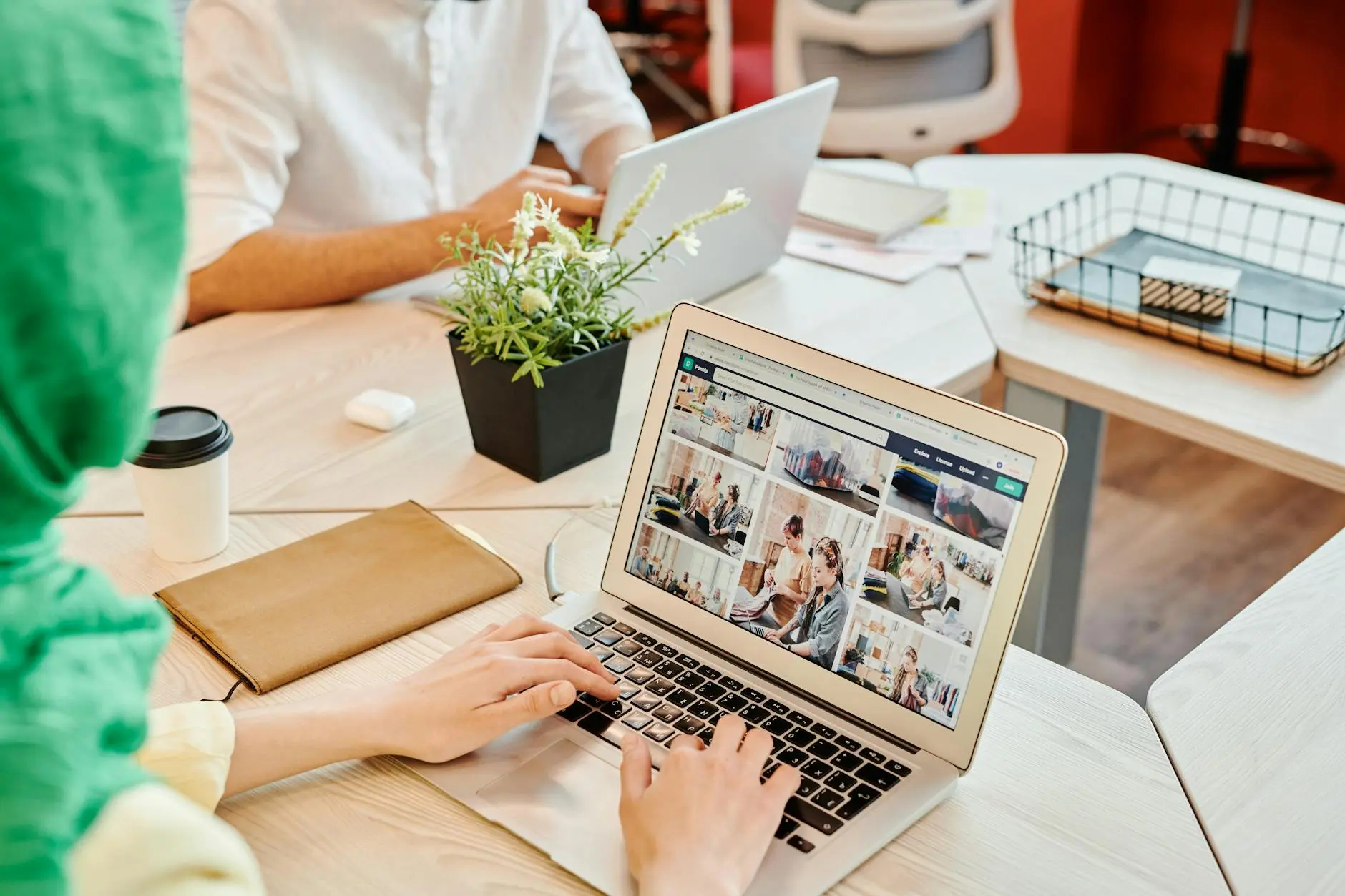 AI Agents Are Here: Autonomous AI Becoming Your Digital Coworker