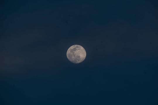 Libra Season 2026: What the Equinox and Full Moon Mean