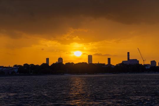 Heat and Wildfires Drive Global Ozone Pollution Crisis