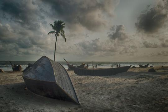Bangladesh Resort Fire Kills 10 at Cox's Bazar Beach