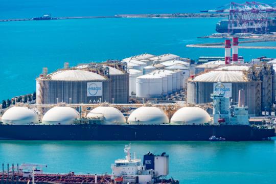Canada LNG Expansion: Jobs Now, Climate Questions Later