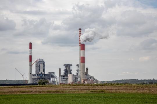 Canada Emissions Rose Again and Its Climate Target Is Slipping