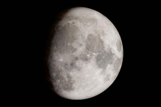 Japan Is About to Touch a Mars Moon for the First Time