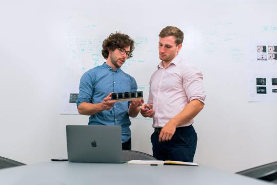 Anthropic Weighs New Claude Model as OpenAI's Astra Surges