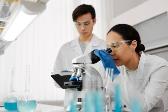 Scientists Map the Two Ways Bacterial Vaginosis Comes Back