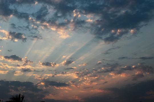 October 20's Sun North Node Trine Is a Cosmic Green Light