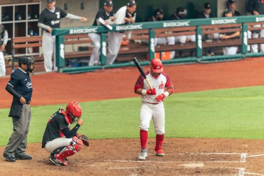Guardians Rays: Cleveland Rallies to Win ALCS Opener
