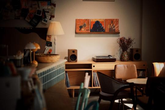 Gen Z Estate Sales Are Booming With Vintage Treasure