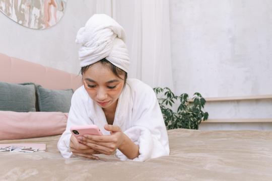 Gen Z Is Fueling an Astrology App Boom