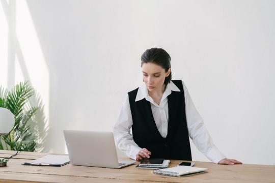 Elladex Debuts Agent-to-Agent Directory for Cross-Company AI