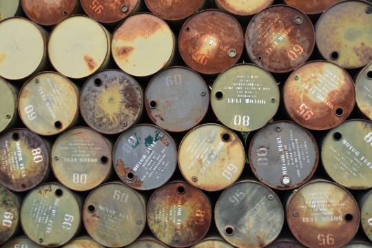 Strait of Hormuz Oil Shock Pushes Brent Past $100
