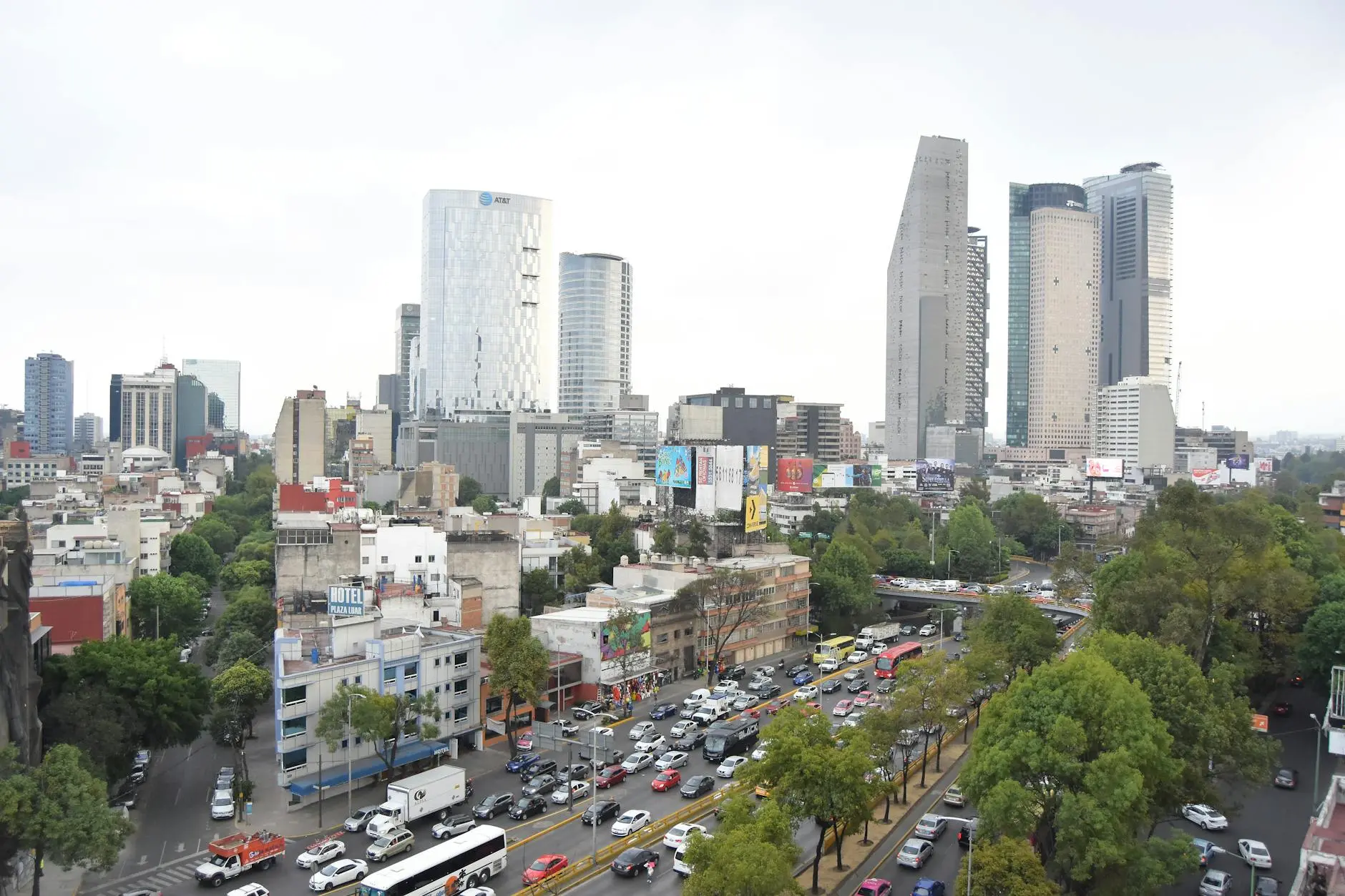 Devil Wears Prada 2: Meryl Streep and Anne Hathaway Red Carpet Fashion