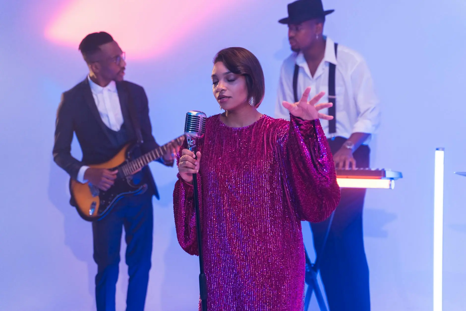 British Female Artists Just Conquered America in the New Invasion