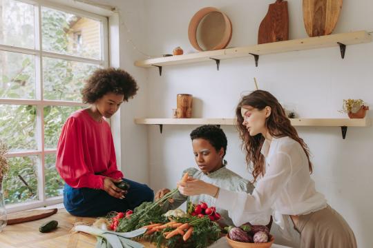 Sober October Has Gen Z Remixing the Home Bar Instead