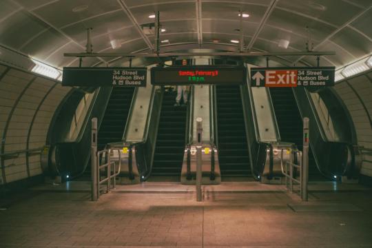 Gen Z Nap Pods NYC: Workers Pay $27/Hour to Sleep During Lunch Breaks
