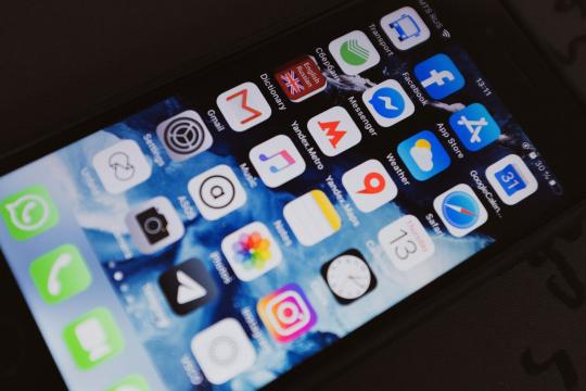ZYMIX Superapp Unites Chat, Payments and AI in One App