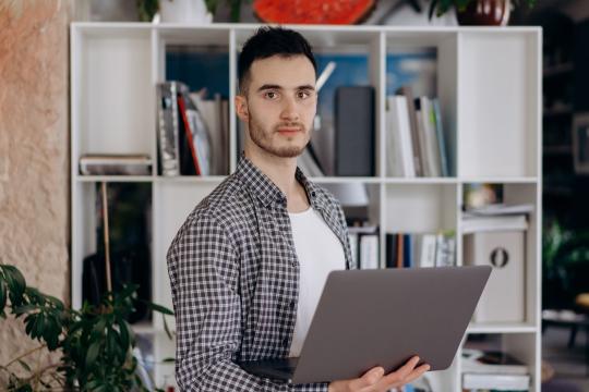 Four-Day Week Pay Cut: Gen Z Would Take Less