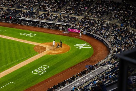 Yankees Red Sox Game 2 Tonight: Bronx Eyes Sweep After 9-0 Rout