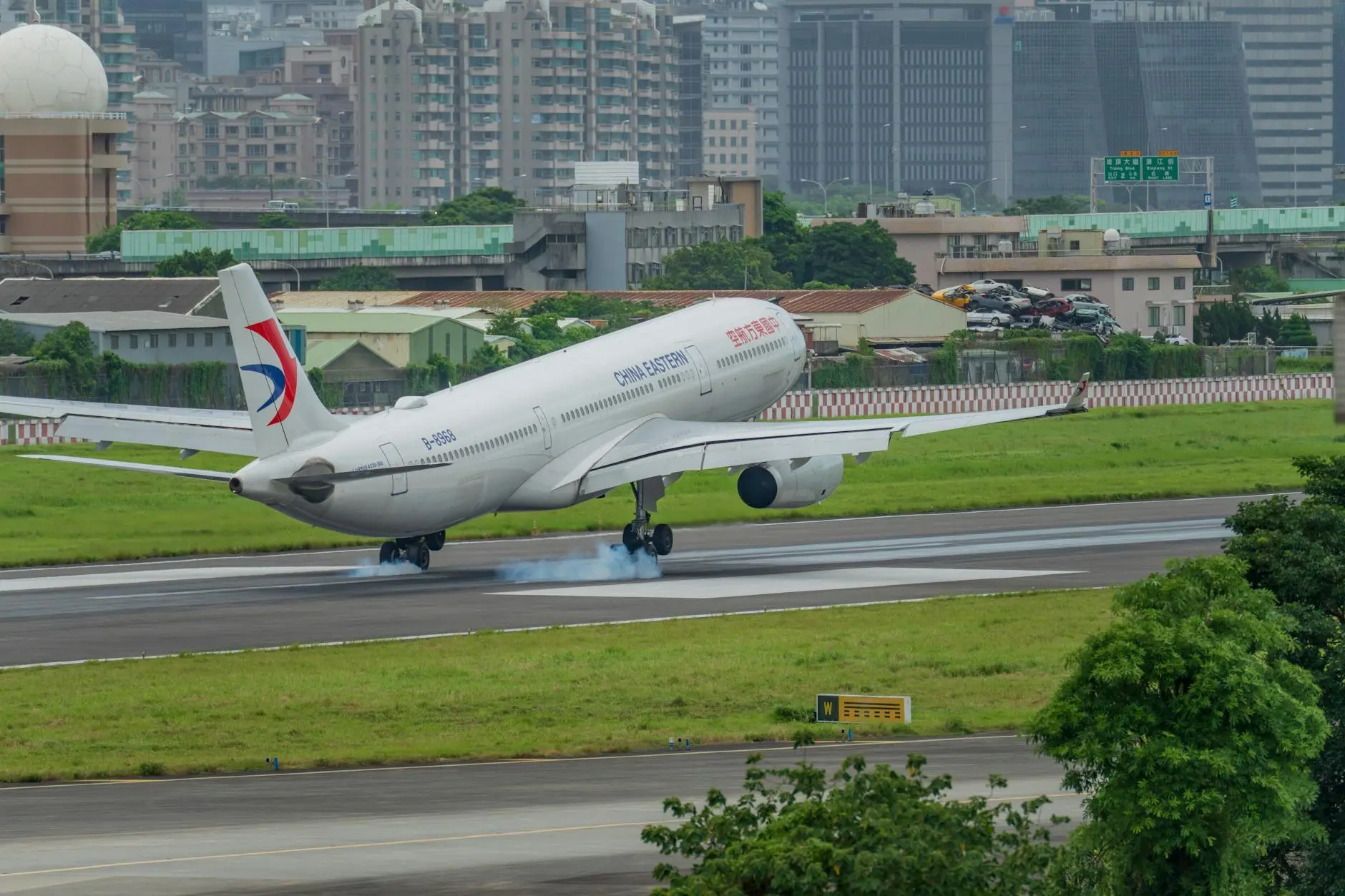 Nvidia H200 China: Production Restarting After US Approval