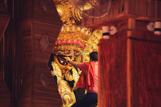 Kolkata Pandal Stampede Kills 19 at Durga Puja