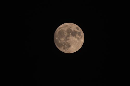 The Viral 'two-moon night hoax' Is Already Debunked