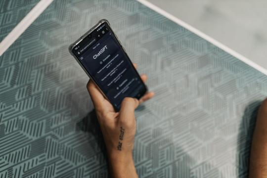 Apple's Foldable iPhone Duo: The $1,999 Foldable Bet