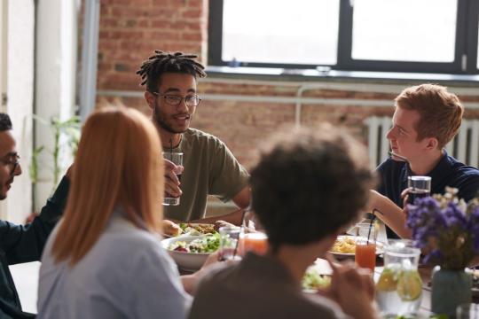 Dining Out Is Shrinking: How Diners Are Stretching Every Dollar