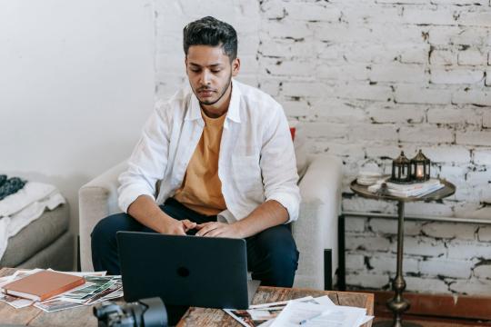 Digital Freelancers: More Work, Less Pay in the AI Cleanup Era