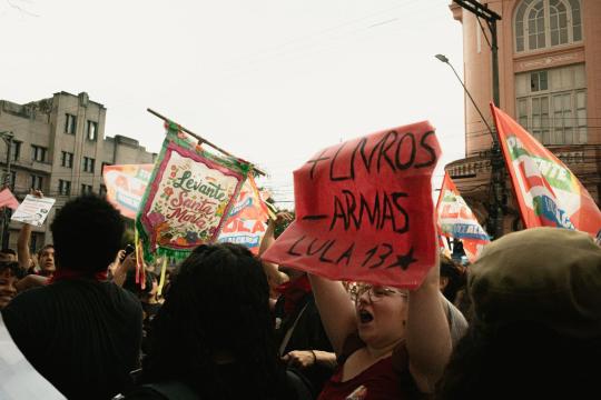 No Kings Vote Early Day Aims to Turn Protest Energy Into Turnout