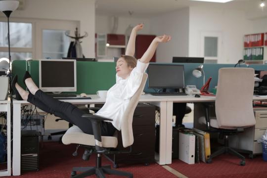 Microbreaks Beat Powering Through: Your Brain Needs Short Pauses