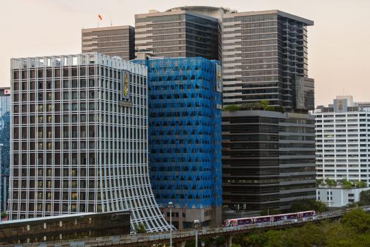 IMF Growth Forecast Edges Up on AI Boom, War Risks