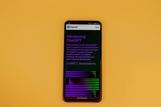 Claude AI App Store #1: The Stunning Rise of Anthropic's Chatbot
