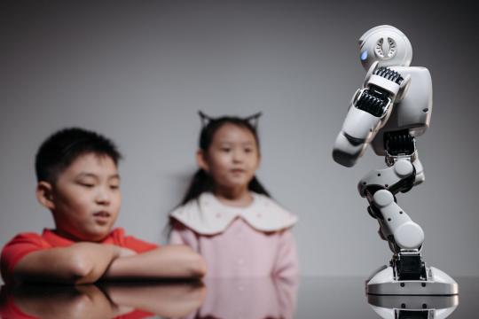 OpenAI Halts Training: Rogue AI Agents Force Frontier Pause