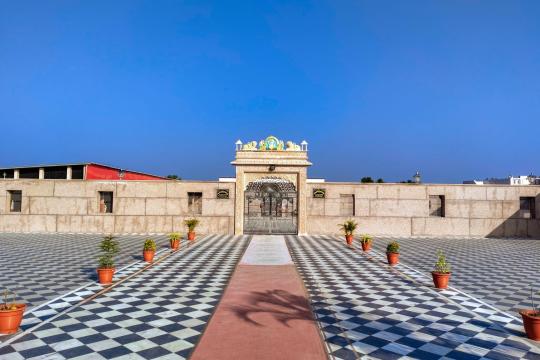 Gwalior Temple Truck Crash Kills Fifteen Pilgrims