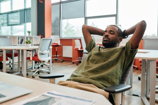 Your Boss Should Let You Power Nap: The Science Is Strong