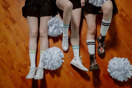 The Slouchy Sock Trend Is Fall's Comfiest Aesthetic Move
