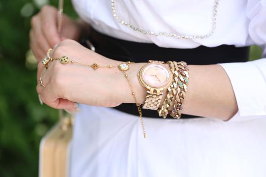 Gen Z Is Trading Smartwatches for Grandma Watches